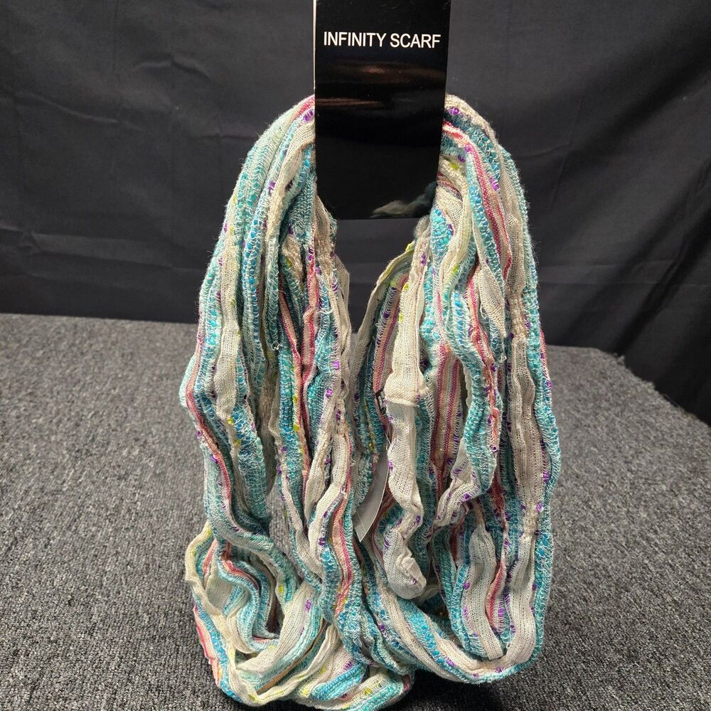 NEW Infinity Scarf Womens Crinkle Texture Loop Circle Wrap Turquoise NWT